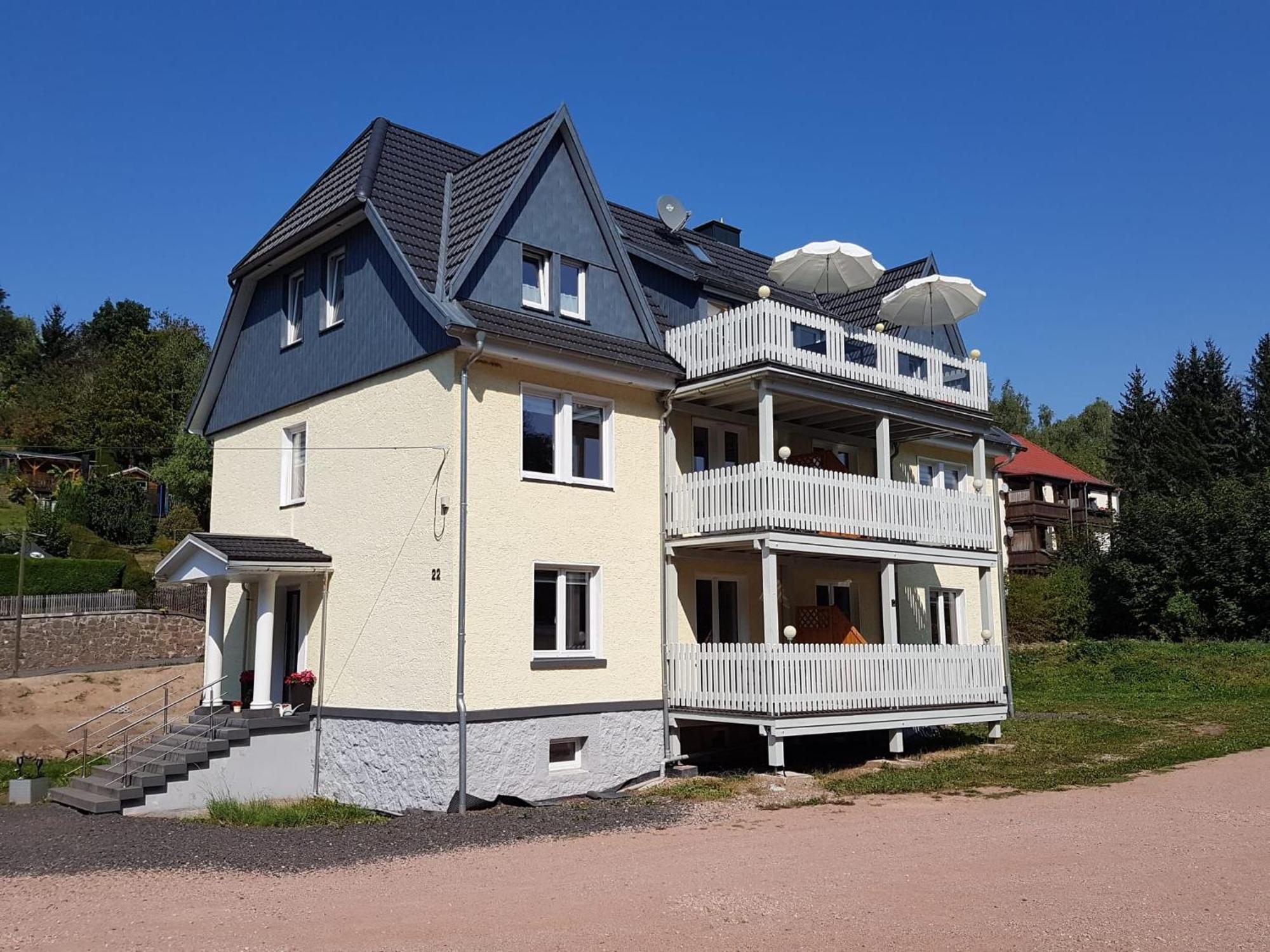 Ferienwohnungen.Ruhla Exterior photo